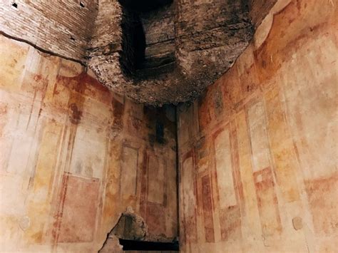 An extraordinary visit to the majestic remains of the Domus Aurea