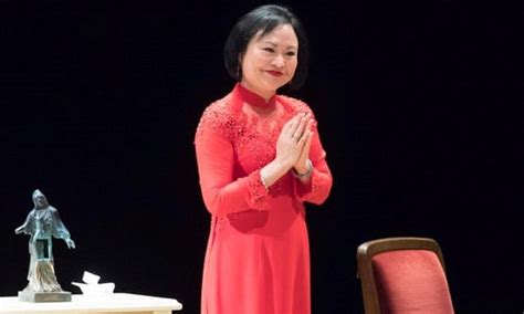 Napalm Girl Kim Phúc Awarded Dresden Peace Prize Society Vietnam