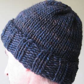 Free knitting pattern for 1 skein phoenix hat 4 row repeat beanie in super bulky yarn. Free Pattern Thursday - Super Bulky Hats! | Crochet hat ...