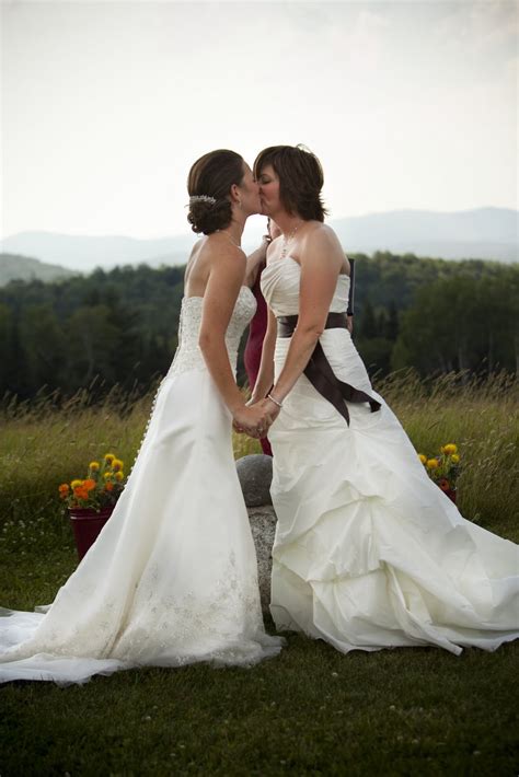 15 cute lesbian wedding ideas hative