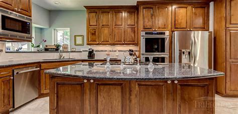 Best kitchen granite countertops cabinets tukwila wa 98188. Best Wood for Kitchen Cabinets | Best Cabinet Materials ...