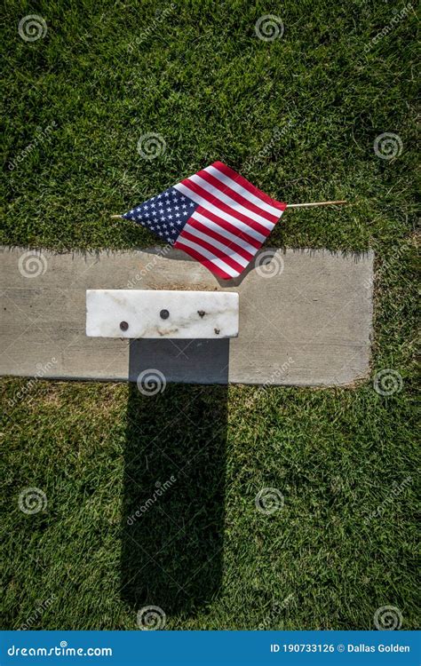 Military Grave Markers Stock Photo Image Of Remember 190733126