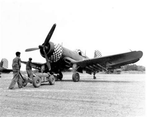 Wwii Photo F4u Corsair Bomb Loading Okinawa 1945 Ww2 Bandw World War Two