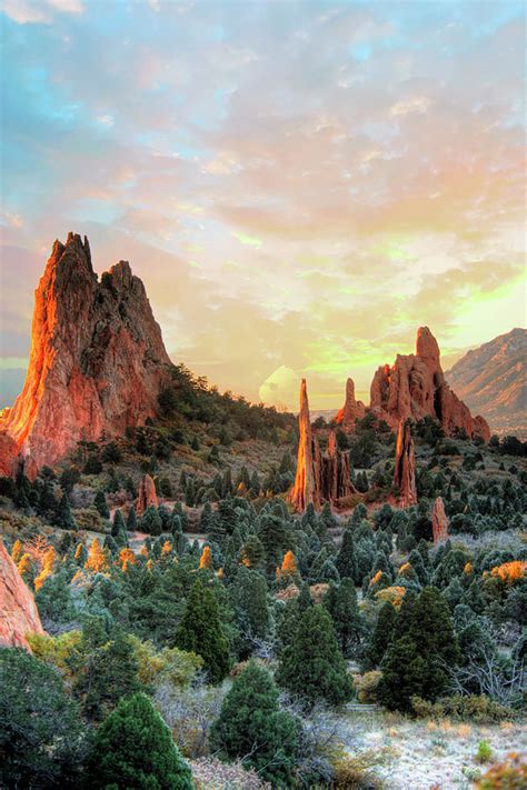 Garden Of The Gods Outpost Places To Visit In Colorado Garden Of The