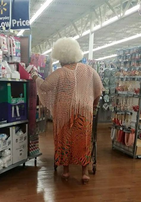The 55 Funniest People Of Walmart Pictures Of All Time