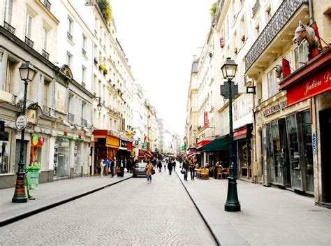 The Rue Montorgueil District In Paris What To See And Do