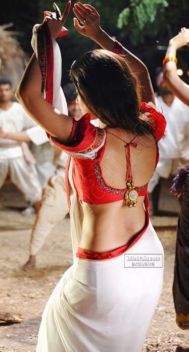 Nayanthara Hot In Backless Saree Blouse Photos Saree Below Navel Photos
