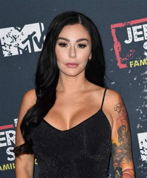 Jersey Shores Jenni Jwoww Farley Looks Unrecognizable In Her Throwback Video From Shows