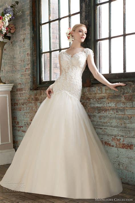 And our wedding dresses 2019 collection and 2020 collection covers the latest besides, our line of bridal gowns with sleeves come in a variation of styles and silhouettes. Moonlight Collection Fall 2013 Wedding Dresses | Wedding ...