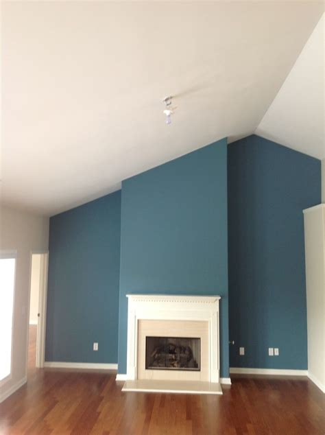 Larger Teal Accent Wall Blue Accent Walls Accent Walls In Living Room Teal Accent Walls