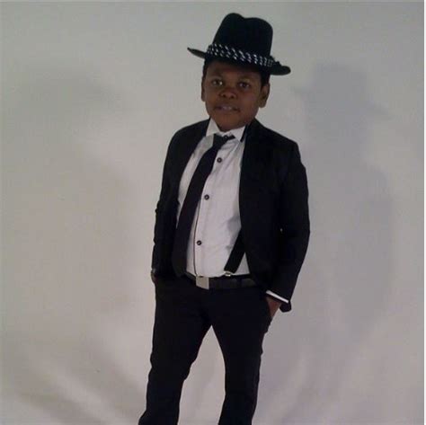 checkout osita iheme s paw paw hot new photos ~ xclusive africa s blog omg will smith kisses