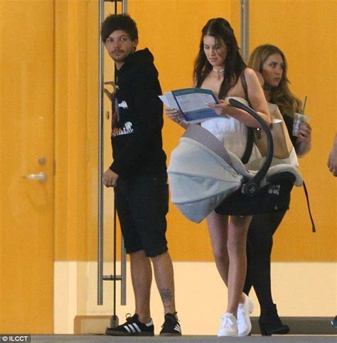 Handover Louis Tomlinson Met Up With His Ex Briana Jungwirth On