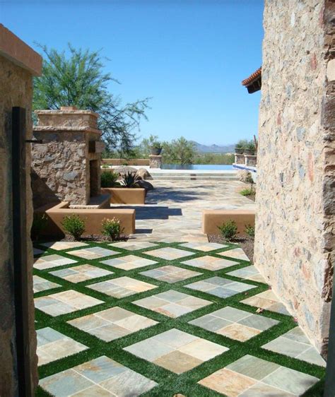 12x12 Natural Slate Set In A Point To Point To Point Pattern Desert
