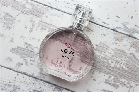 Umso dankbarer war ich, als ich von diesem dupe erfahren habe. PERFUME // THE BEST FRAGRANCE FOR LESS THAN £4 (LANCOME LA ...