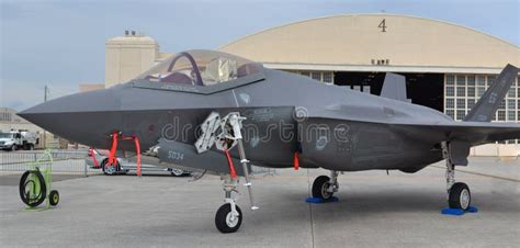 F 35 Joint Strike Fighter Editorial Photo Image Of Hangar 69671036