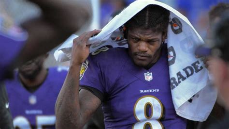 Ravens Say Lamar Jackson Is Questionable Vs Bears With Illness Nbc