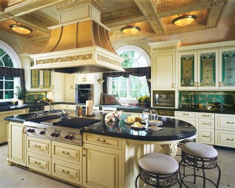 Victorian kitchen cabinets are graceful and elegant … 50 Victorian Kitchen Ideas (Photos) in 2020 | Victorian ...