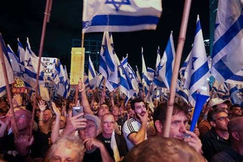 Tens Of Thousands Protest Planned Israeli Judicial Overhaul