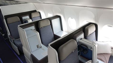 Flydubai 737max Business Class 2 PaxEx Aero