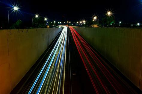 How To Do Long Exposure Photography And Light Trails At Night