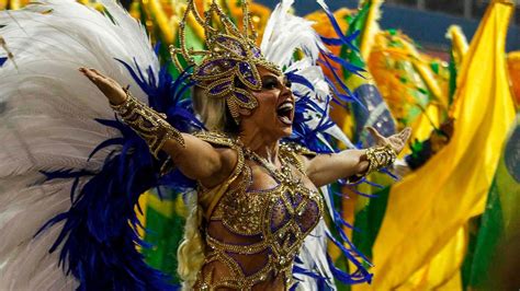 Karneval In Rio Party Glitzer Und Knappe Outfits Die Besten Bilder