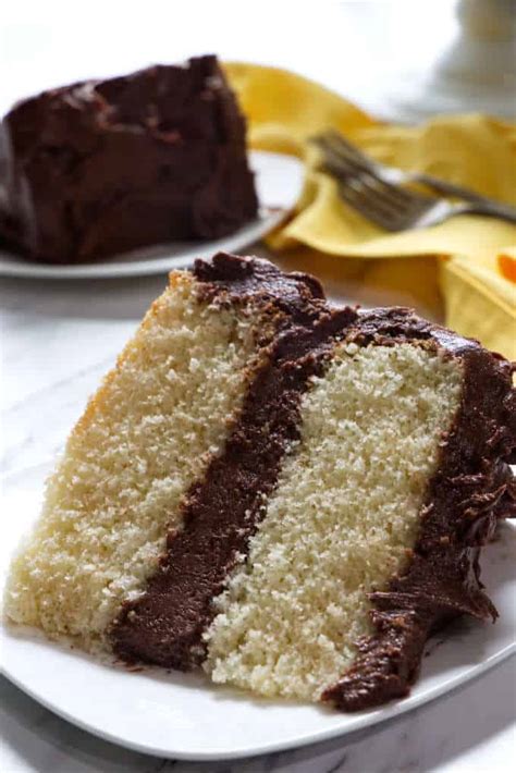 Yellow Cake With Chocolate Frosting Savor The Best