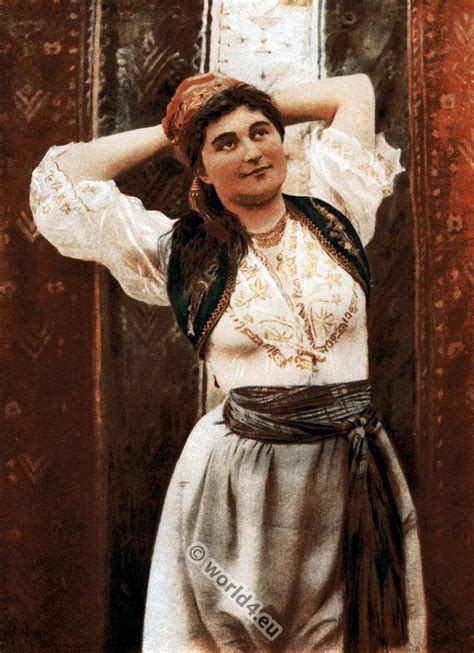 A Turkish Woman Costume Ottoman Empire Original Campestre Al Gov Br