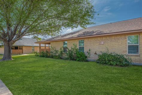 Gateway Apartments - Contact Us