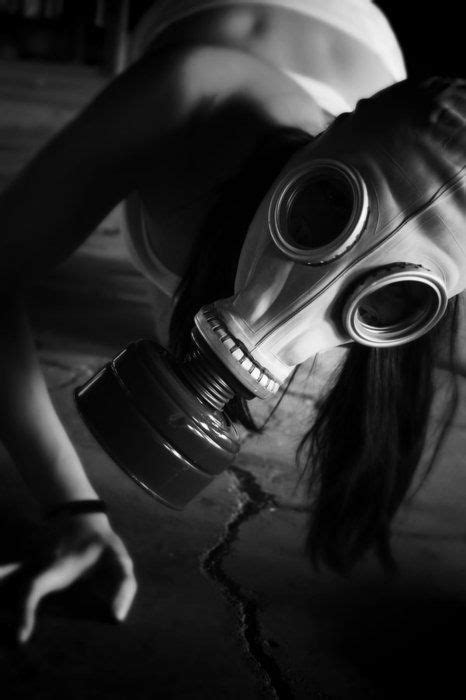 Gasmask Not Quite Zombie But Apocalyptic None The Less Gas Mask Girl Gas Mask Mask Girl