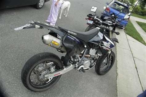 The drz 400 sm is launched. 2005 Suzuki DRZ 400 SM 14 | 2005 Suzuki DRZ 400 SM ...