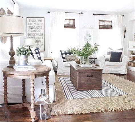 Shop zin home's french country furniture and french provincial style home decor. Favorite Rug Living Room Farmhouse Decor Ideas - FRUGAL ...