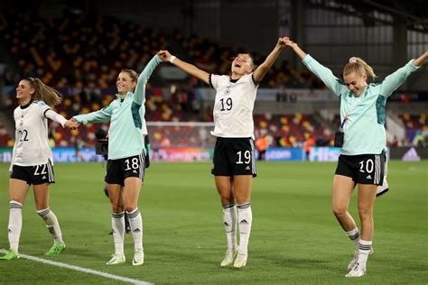 Womens Euro 2022 Klara Buhl Insists Germany Are Not Getting Carried