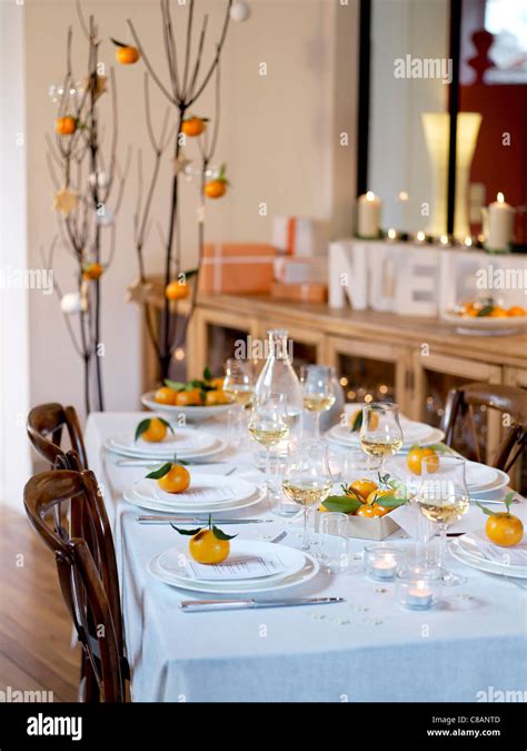 Table Presentation With Clementines Stock Photo Alamy