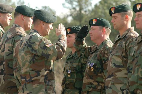 Mark milley made a silly mistake oct. Controversy Arises Over US Army's Beret Assigned to the 1st Security Force Brigade | SEALgrinderPT