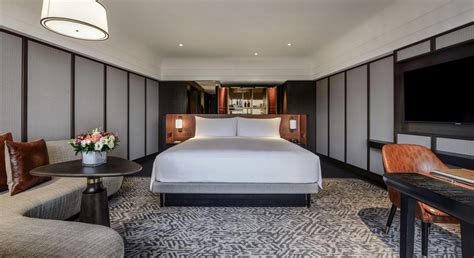Fairmont Gold Room Luxurious Hotel Stays Fairmont Singapore