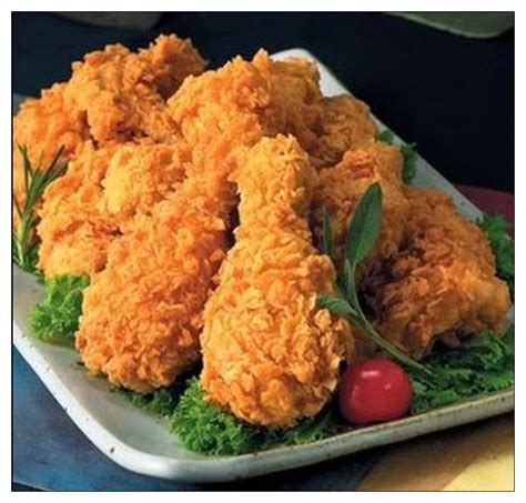 Marinasi ayam dengan campuran paprika bubuk, lada bubuk, bawang putih bubuk serta garam dan air. Resep Ayam Goreng Fried Chicken | Hisana FC