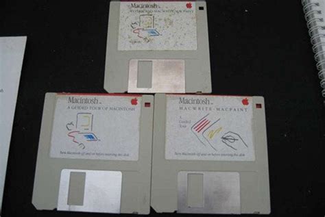 Unboxing A 30 Year Old Macintosh 128k Macworld