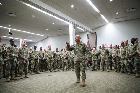 Delaware Guard Sends Off Hundreds On Deployment Delaware National