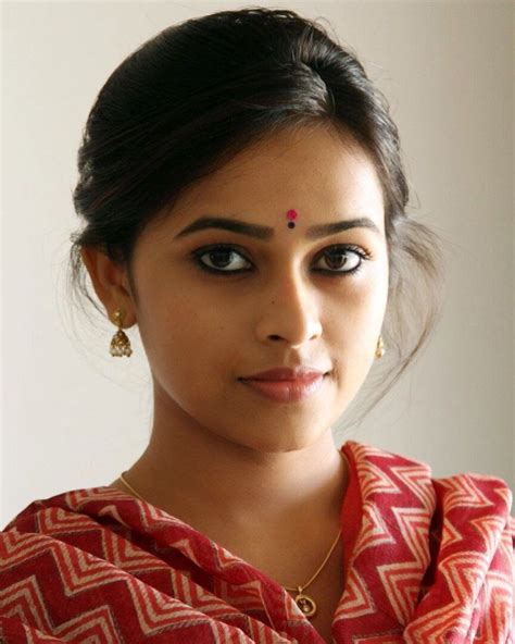 Sri Divya 50 Cute Pictures And Beautiful Hd Wallpapers