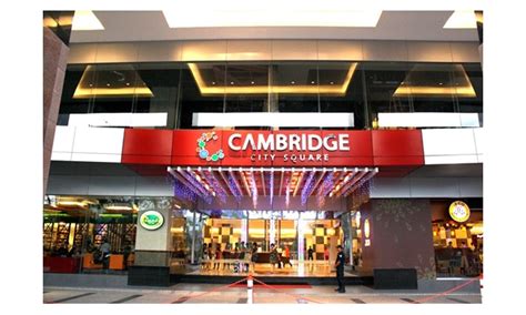 Insiden maut tersebut terjadi saat jn dan istrinya sarifah cekcok di rumah mereka, rabu (23/4/2021), sekitar pukul 19.00 wita. Loker SMK/D3 di Hotel Cambridge Medan April 2019 ...