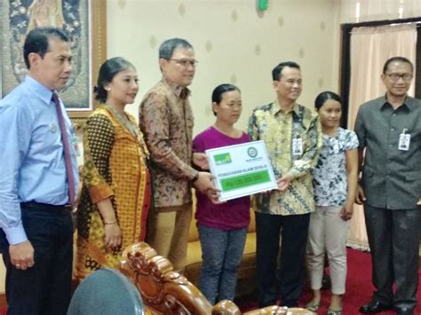 Salah satu yang harus diketahui saat transfer dana adalah kode bank. Bank BPD Bali dan Equity Life Indonesia Serahkan Uang ...