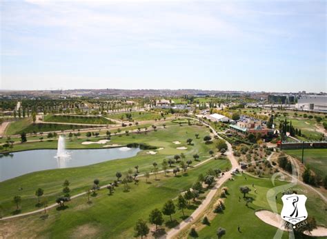 Maybe you would like to learn more about one of these? Casa Club Golf Olivar - Golf Olivar de la Hinojosa