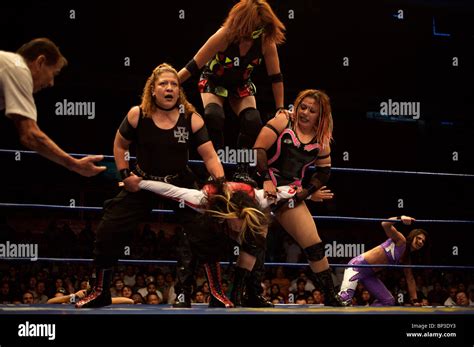 Female Wrestlers Fight At A Lucha Libre Wrestling Show At Arena Mexico