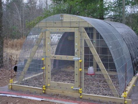 Poultry hen house with run kennel. Permanent Hoop Coop Guide | BackYard Chickens