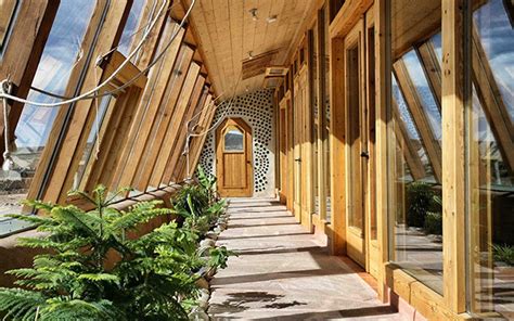 Pros And Cons Of Earthship Biotecture Insidehook