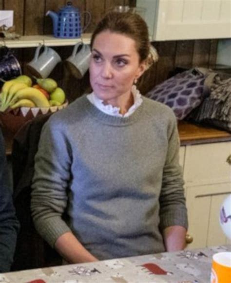Kate Goes Casual In Cumbria Kate S Closet Kate Middleton Style Outfits Kate Middleton Kate