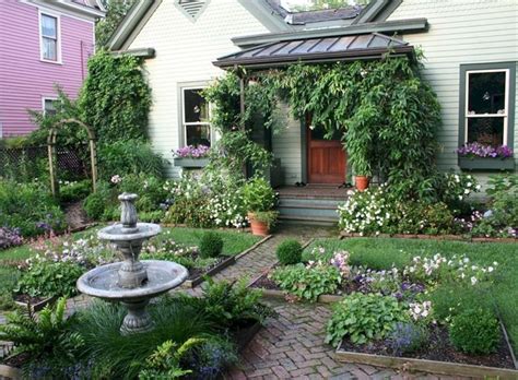 Lovely 20 Cottage Style Landscaping Ideas To Enhance Your Front Yard