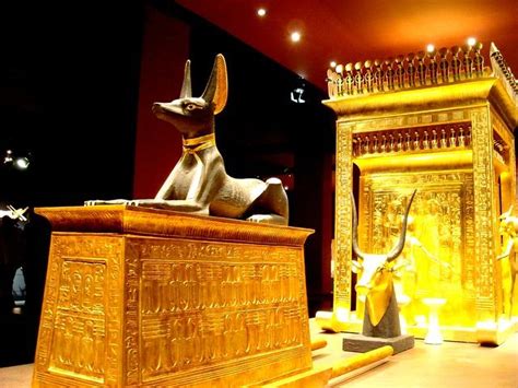 Anubis Guarding Tutankhamun´s Treasury In 2020 Tutankhamun Ancient