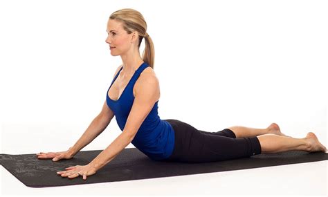 Discover all health benefits, read the instructions. 3 yoga poses to fight the fat this winter