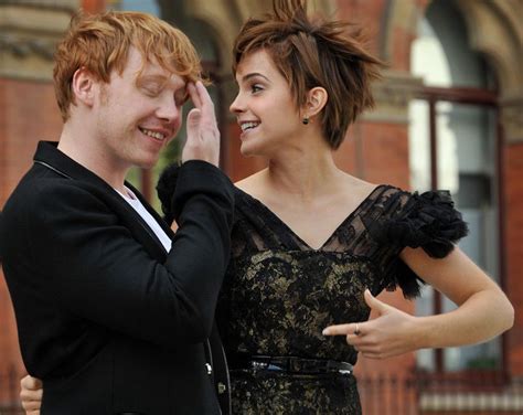 Emma Watson Kissing Rupert Grint Video